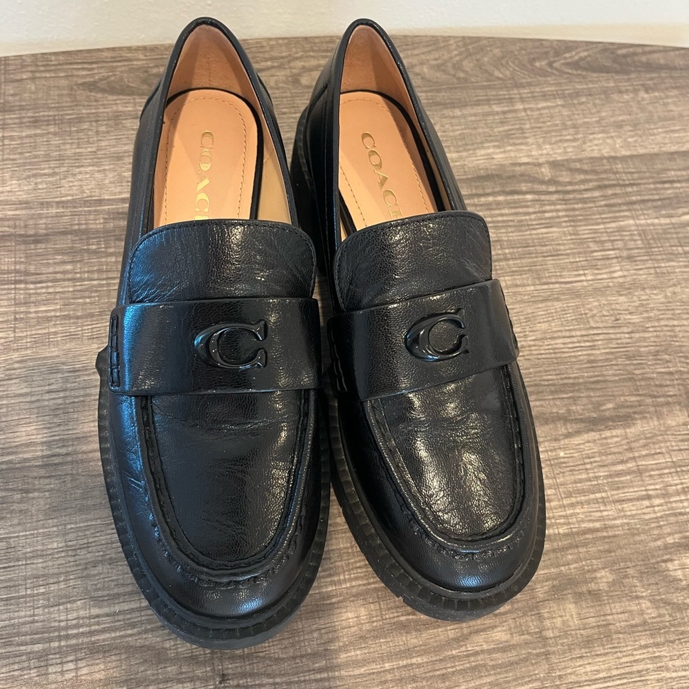 NEW Coach Leah Loafer Black Leather Loafers Size. 7 - Picture 3 of 11